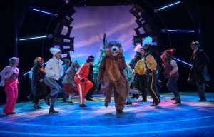 A groundhog mascot leads the townspeople in a dance. (Photos by Rodrigo Balfanz)