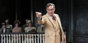 Richard Thomas stars as Atticus Finch in the national tour of "To Kill a Mockingbird." (Photo by Julieta Cervantes)