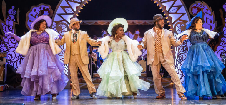 Intimate Hanna Theatre a perfect venue for swingin’ ‘Ain’t Misbehavin’